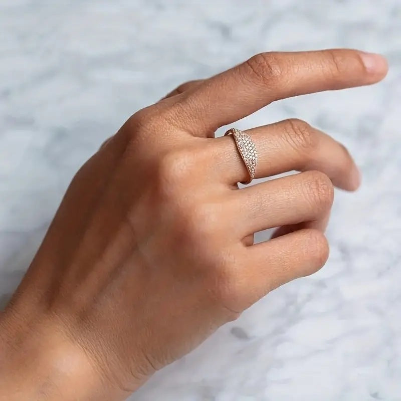 Elegant Piece for Every Occasion