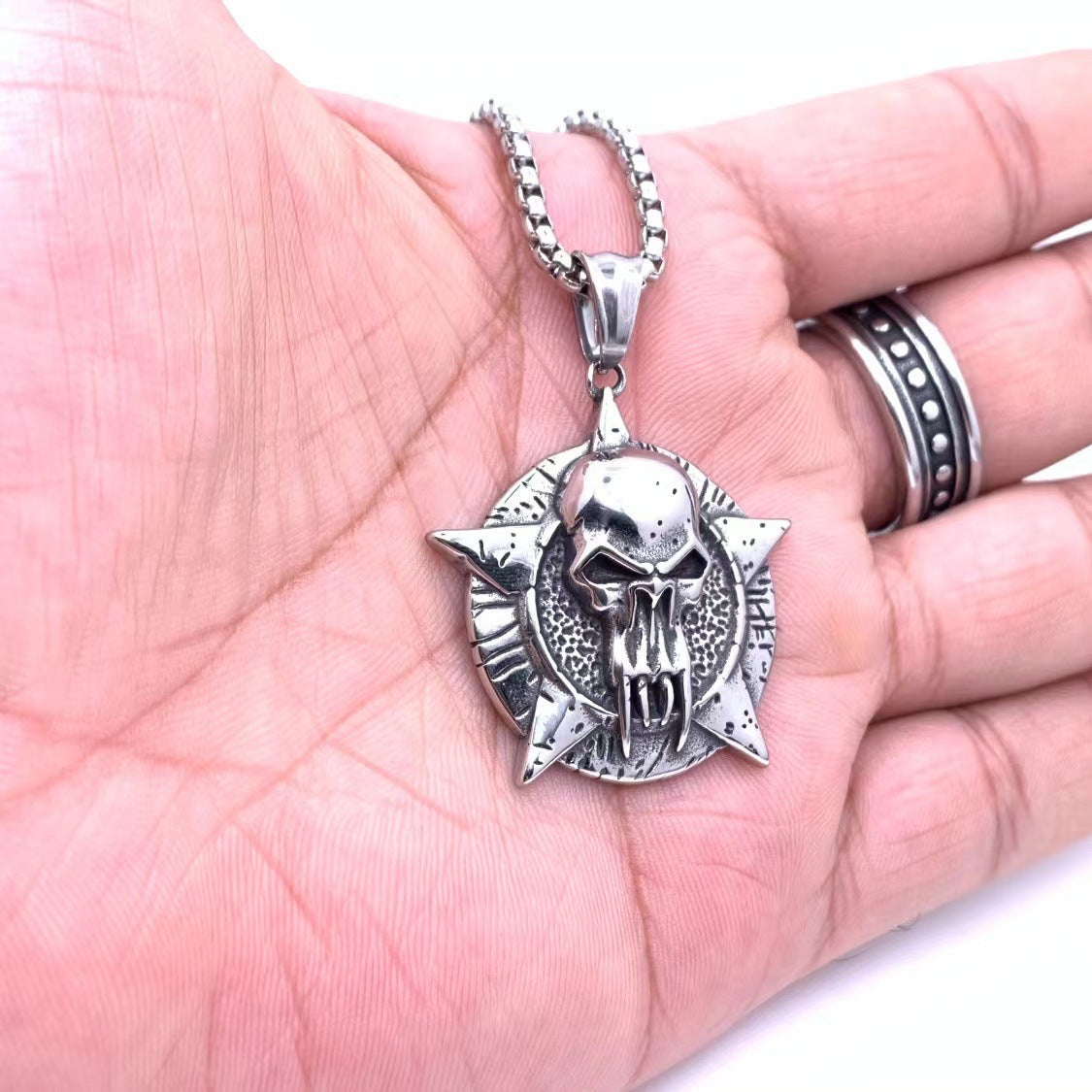 Stunning Pendant for Daily Wear