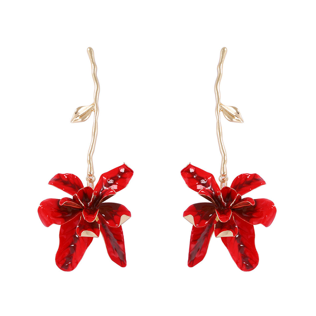Classic Earring with Timeless Appeal