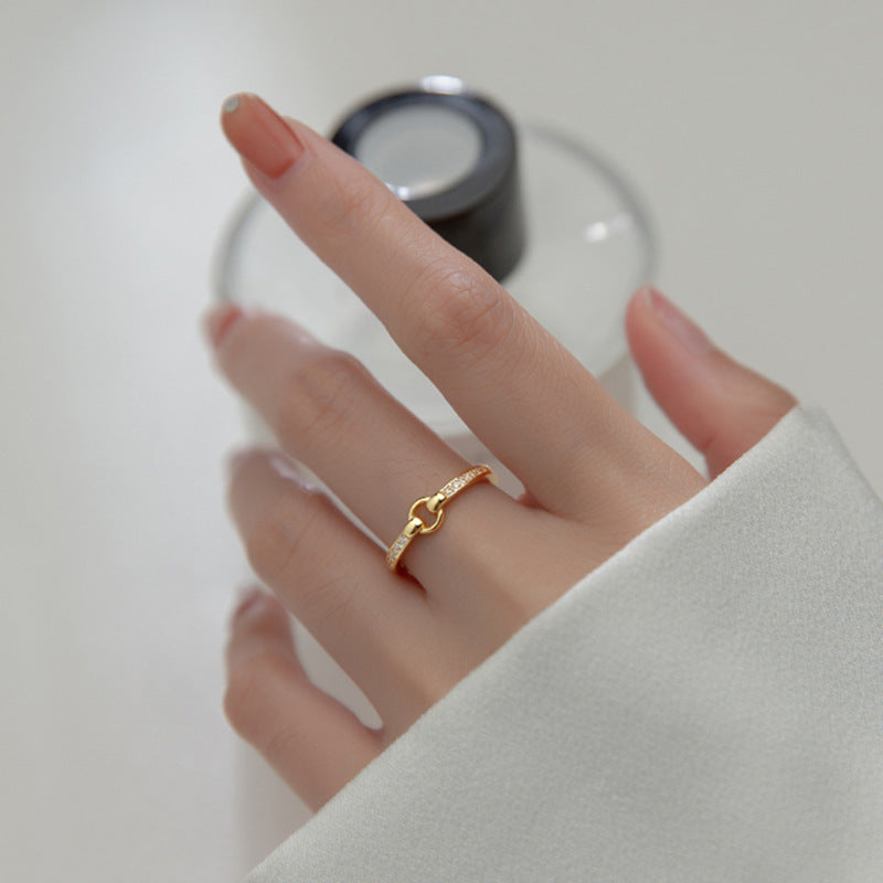 Romantic Gold Ring for Special Moments