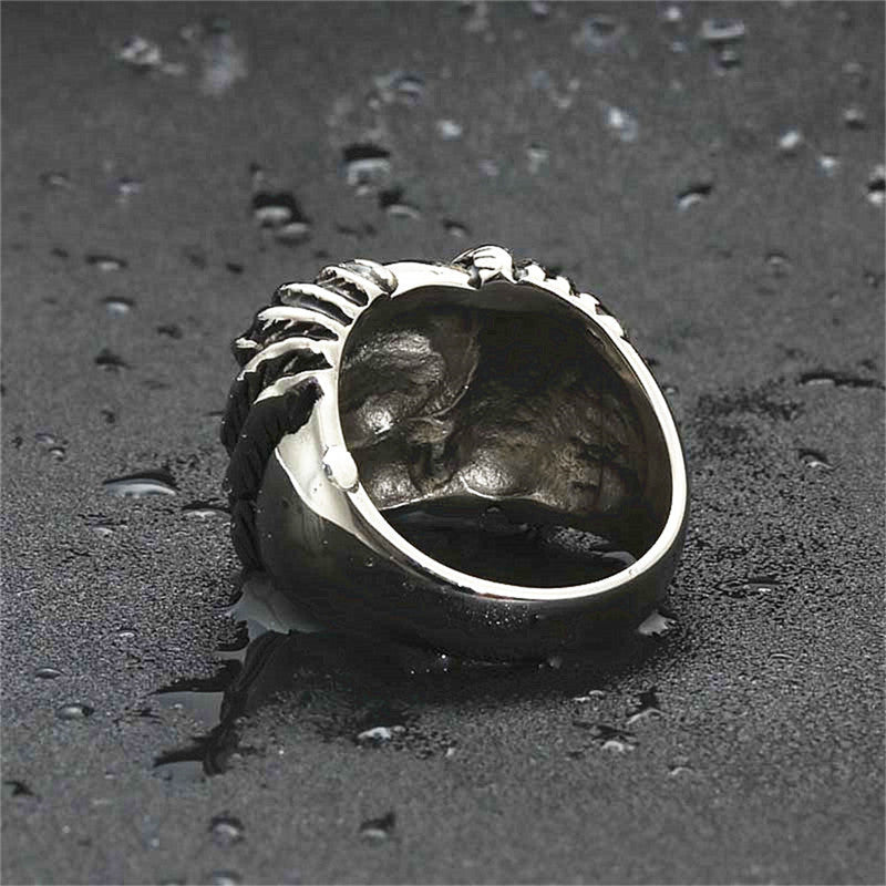 Charming Ring for Any Occasion