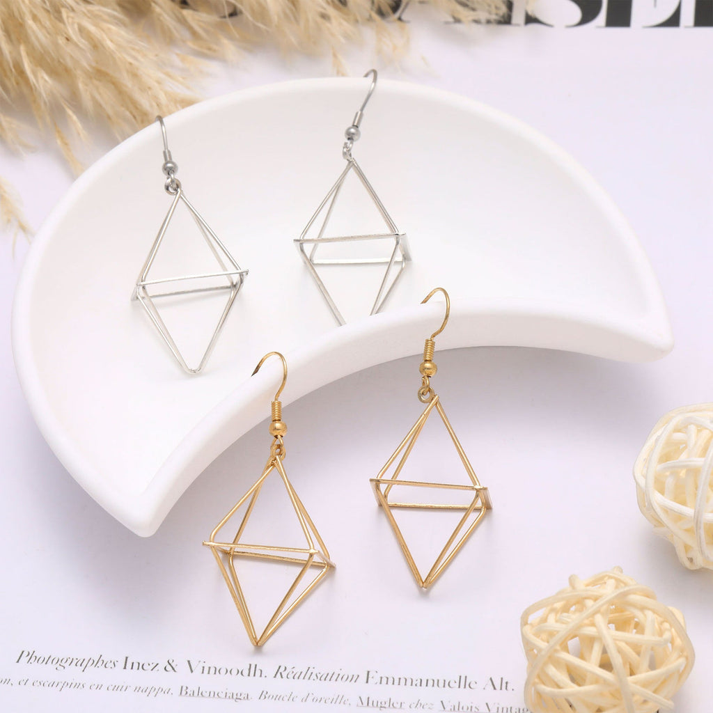 Charming Earring for Any Occasion