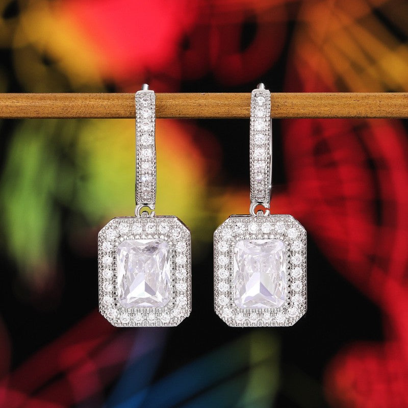 Stunning Earring for Daily Wear