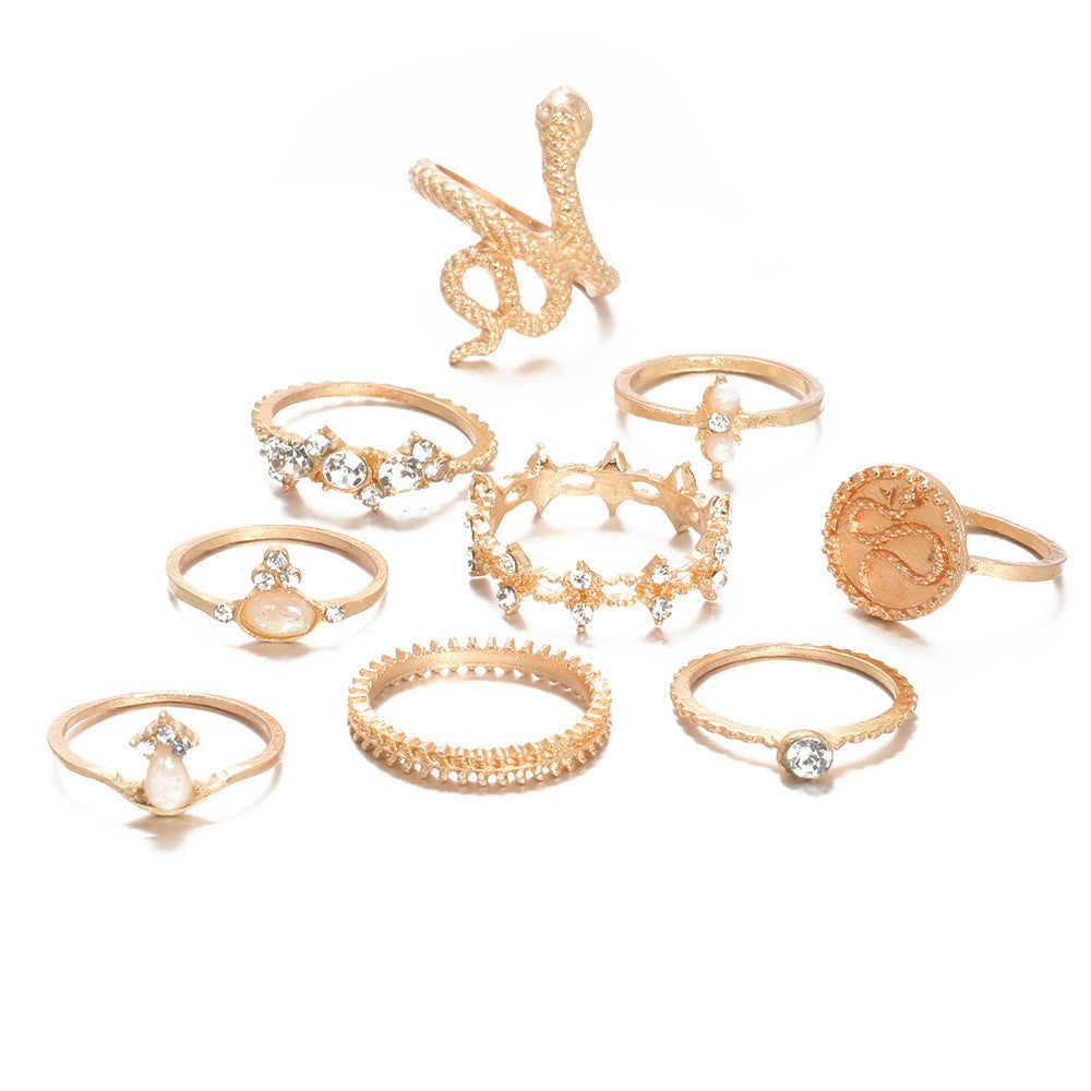 Beautiful Set with Unique Style