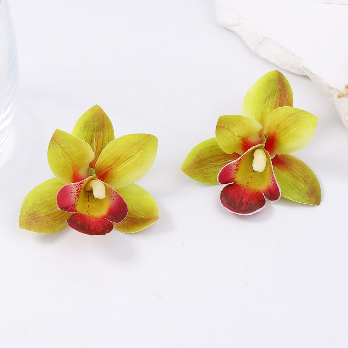 Charming Piece for Any Occasion