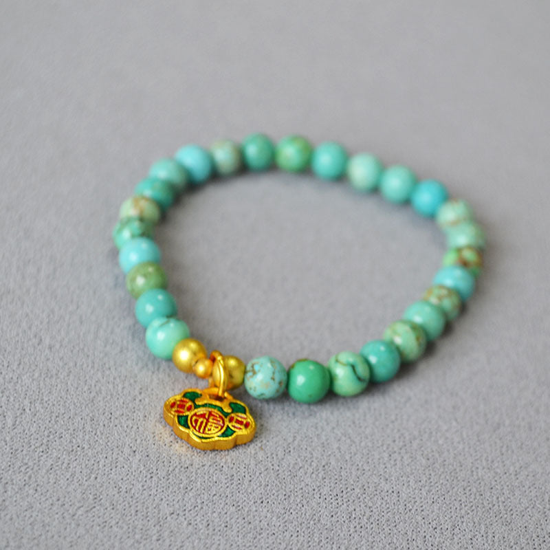 Charming Gold Bracelet for Any Occasion