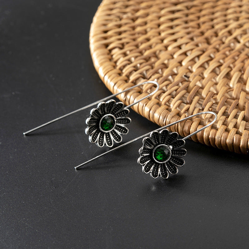 Stunning Silver Earring for Daily Wear