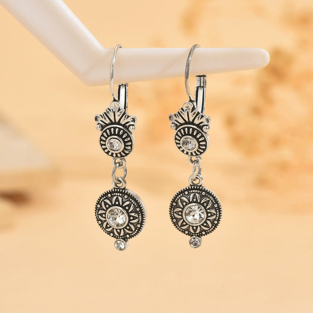 Elegant Earring for Every Occasion