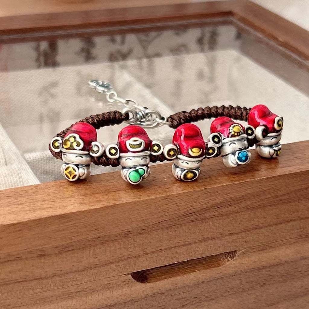 Romantic Silver Bracelet for Special Moments