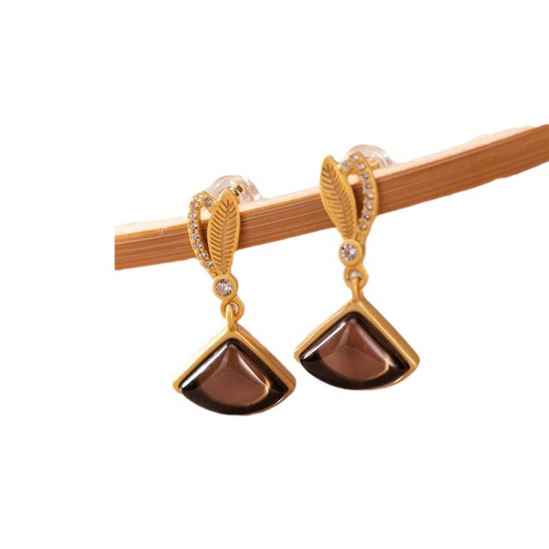 Beautiful Gold Earring with Unique Style