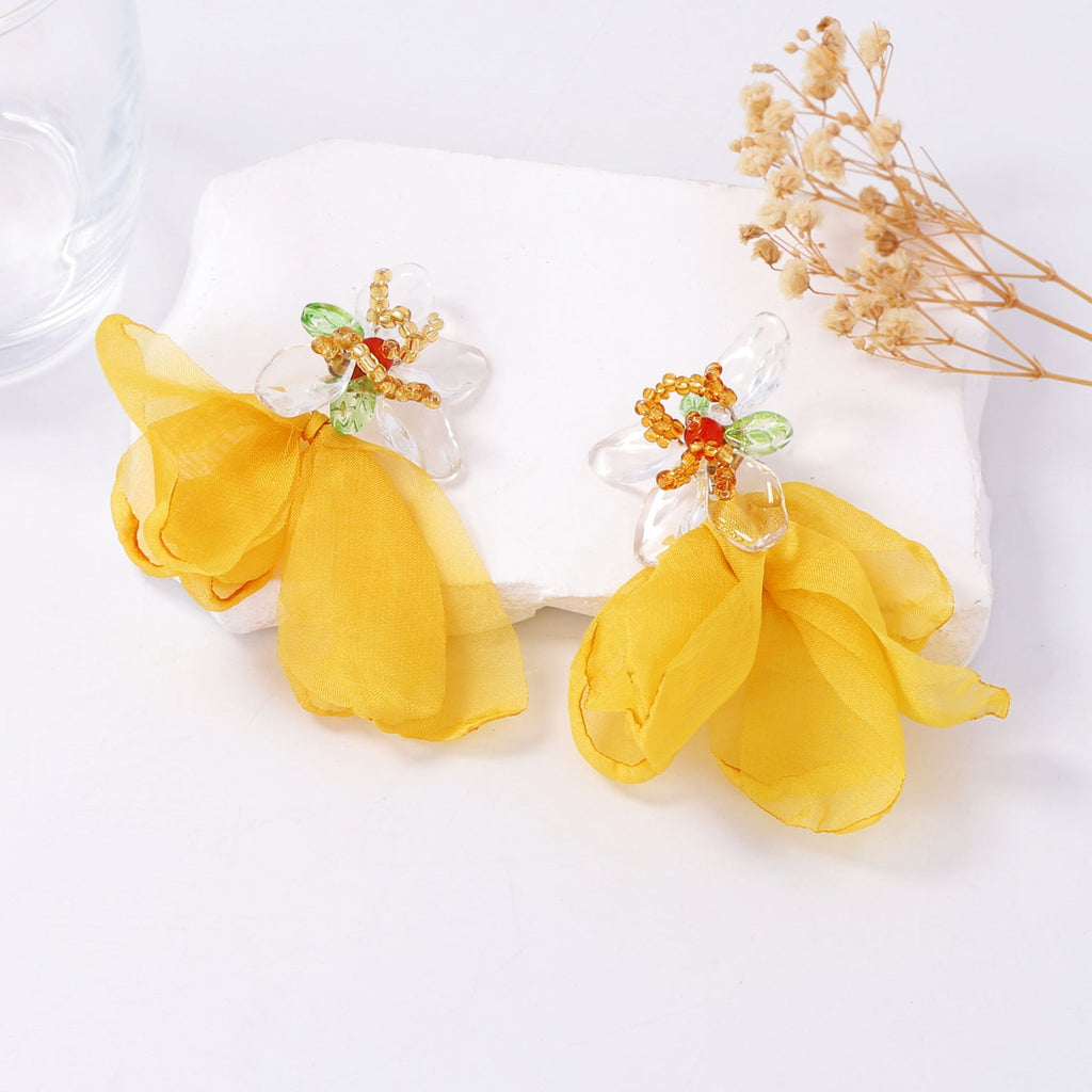 Classic Earring with Timeless Appeal