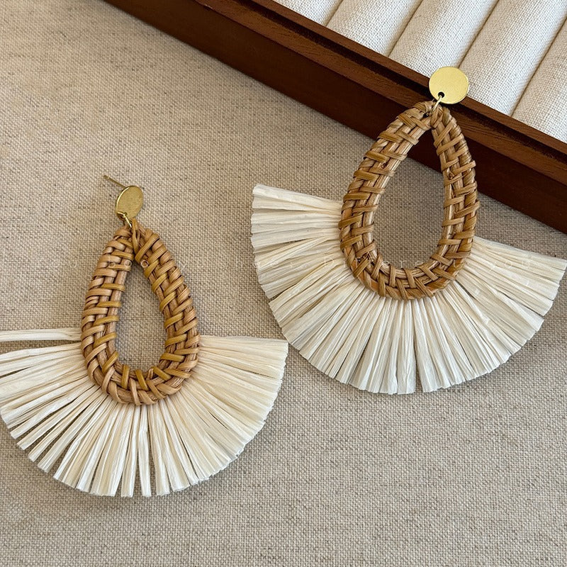 Stunning Earring for Daily Wear