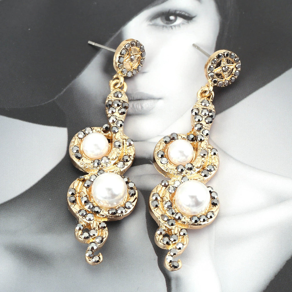 Delicate Artisan Pearl Earring