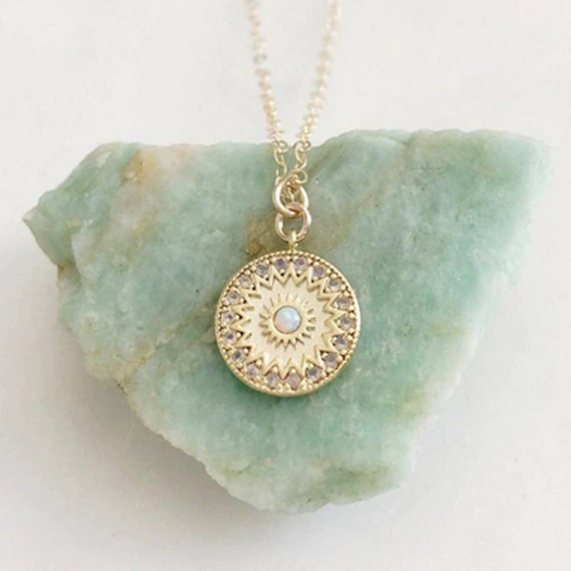 Elegant Gold Necklace for Every Occasion