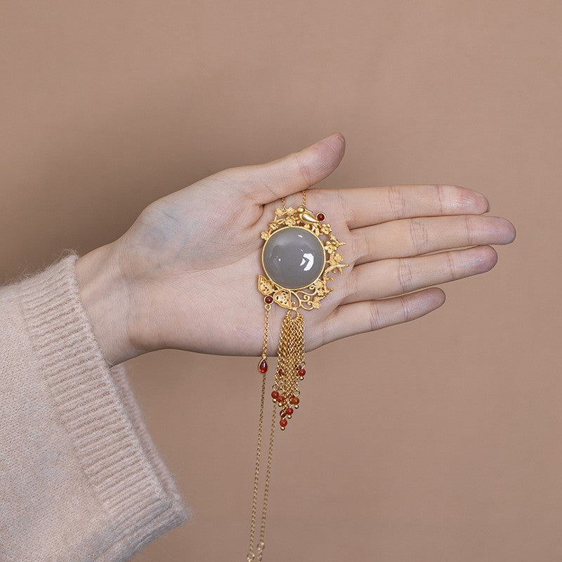 Classic Gold Necklace with Timeless Appeal
