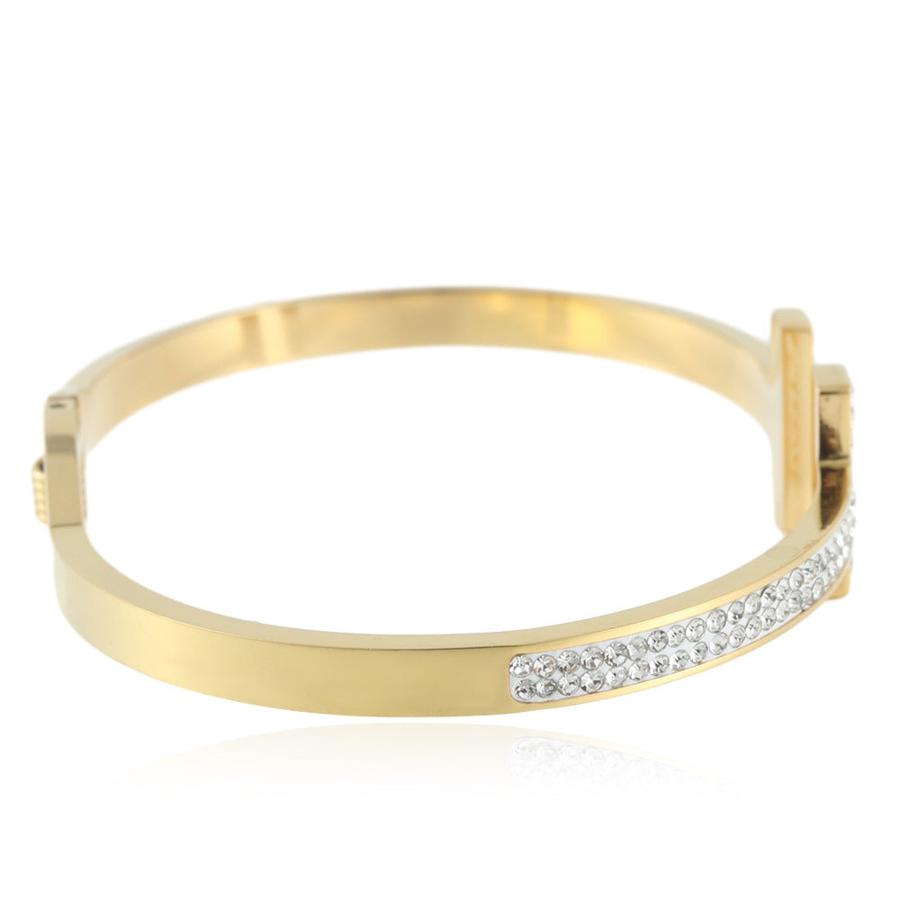 Romantic Bracelet for Special Moments