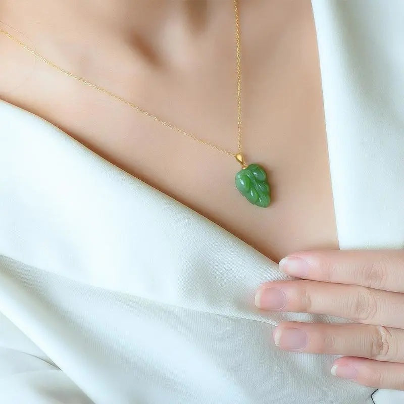 Charming Gold Necklace for Any Occasion