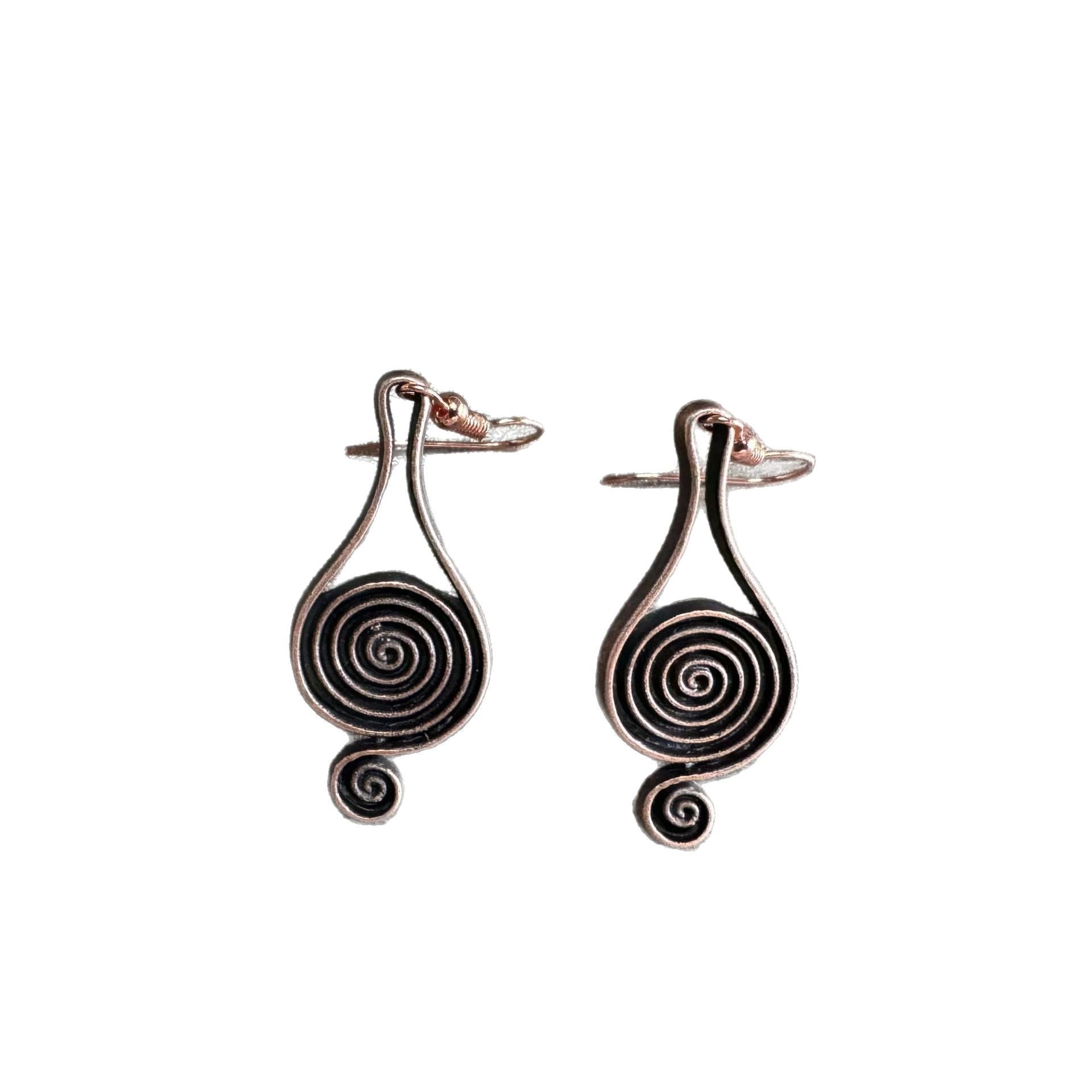 Charming Earring for Any Occasion