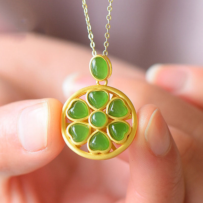 Charming Gold Necklace for Any Occasion