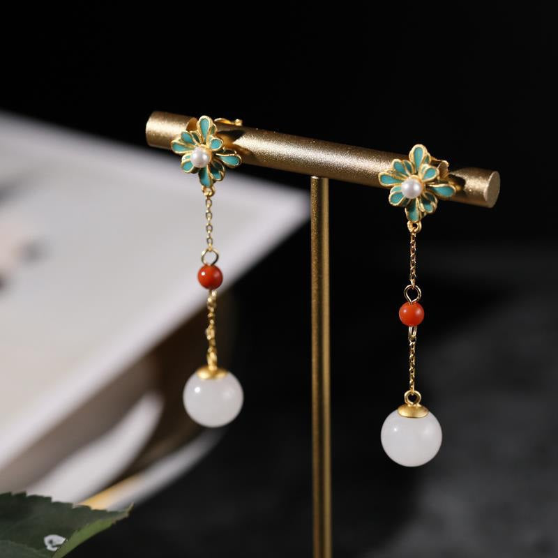 Classic Silver Earring with Timeless Appeal