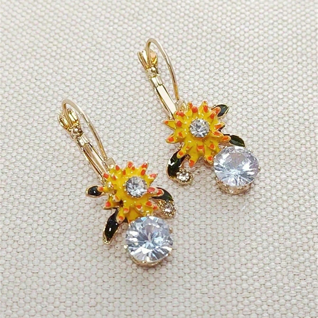 Stunning Earring for Daily Wear