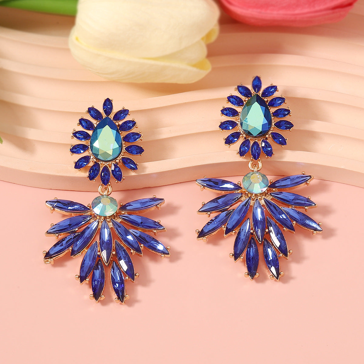 Charming Earring for Any Occasion