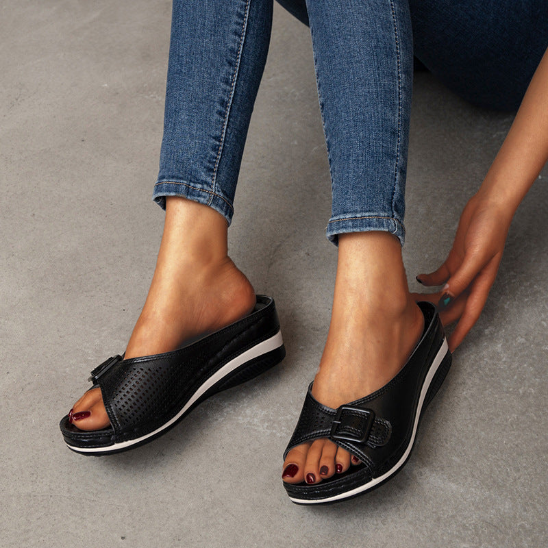 Classic Orthopedic Sandals with Timeless Style