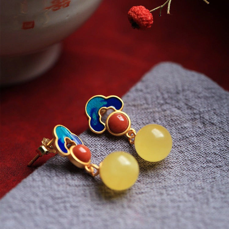 Stunning Gold Earring for Daily Wear