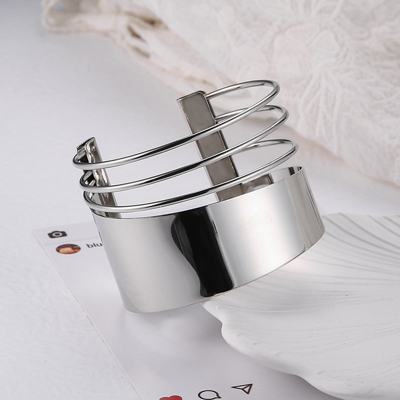 Delicate Artisan Set