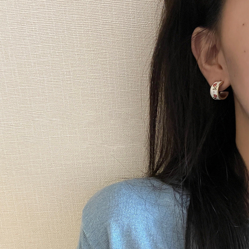Beautiful Earring with Unique Style