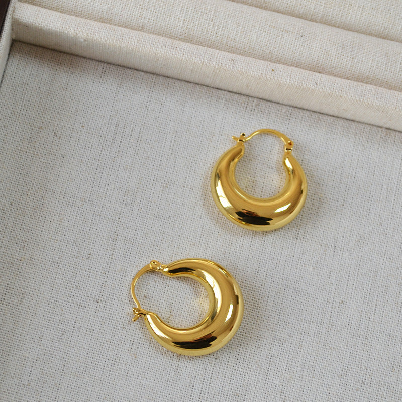 Elegant Gold Earring for Every Occasion