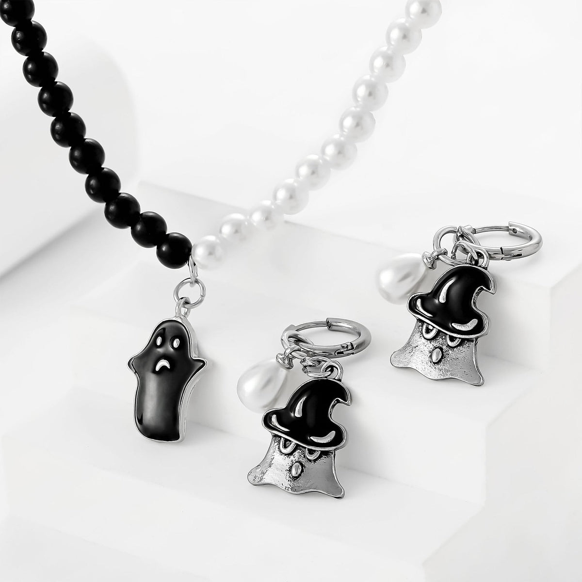 Romantic Pearl Set for Special Moments