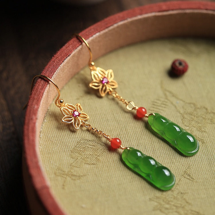 Elegant Gold Earring for Every Occasion
