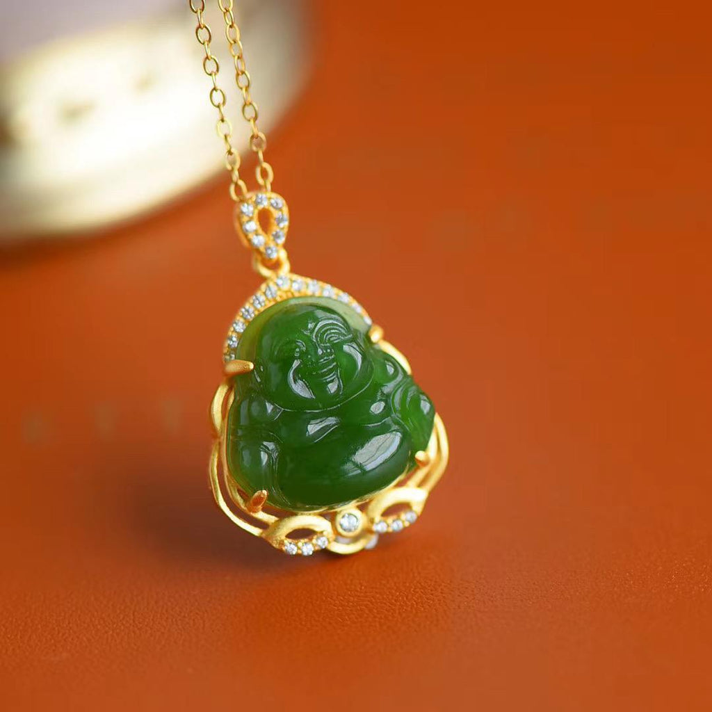 Romantic Silver Necklace for Special Moments