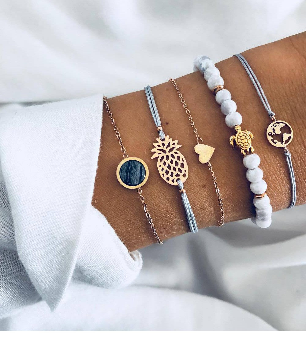 Classic Set with Timeless Appeal