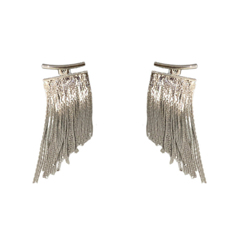 Elegant Silver Earring for Every Occasion