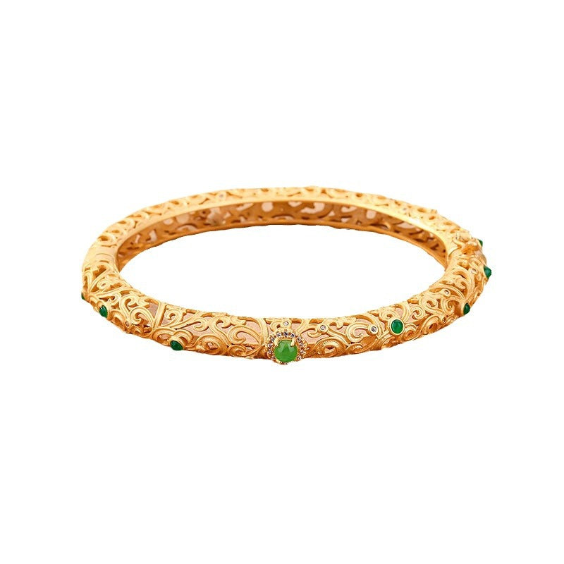 Romantic Silver Bracelet for Special Moments