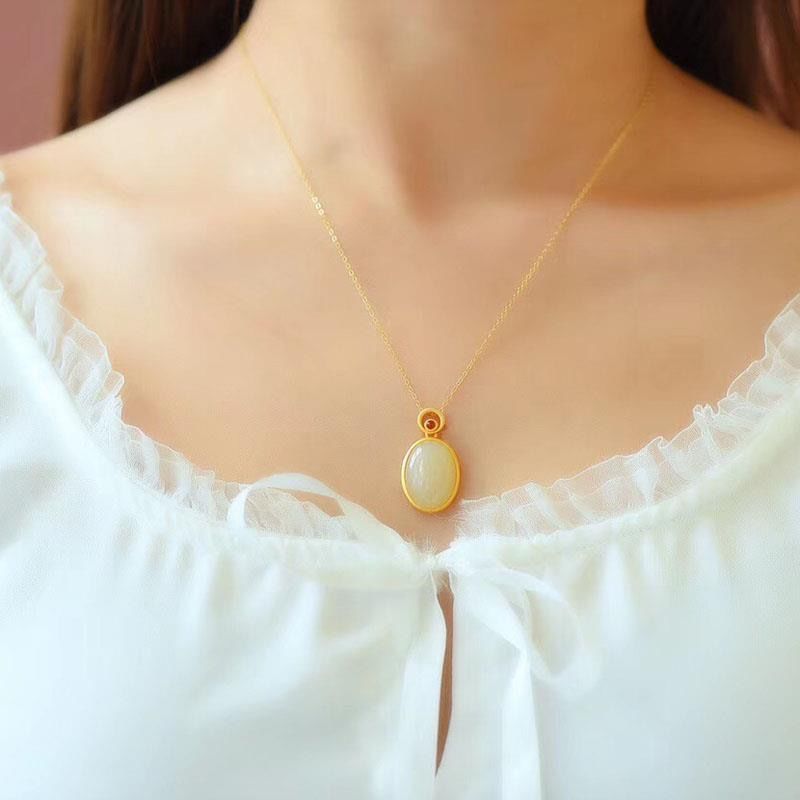 Romantic Necklace for Special Moments