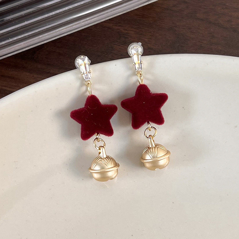 Charming Earring for Any Occasion