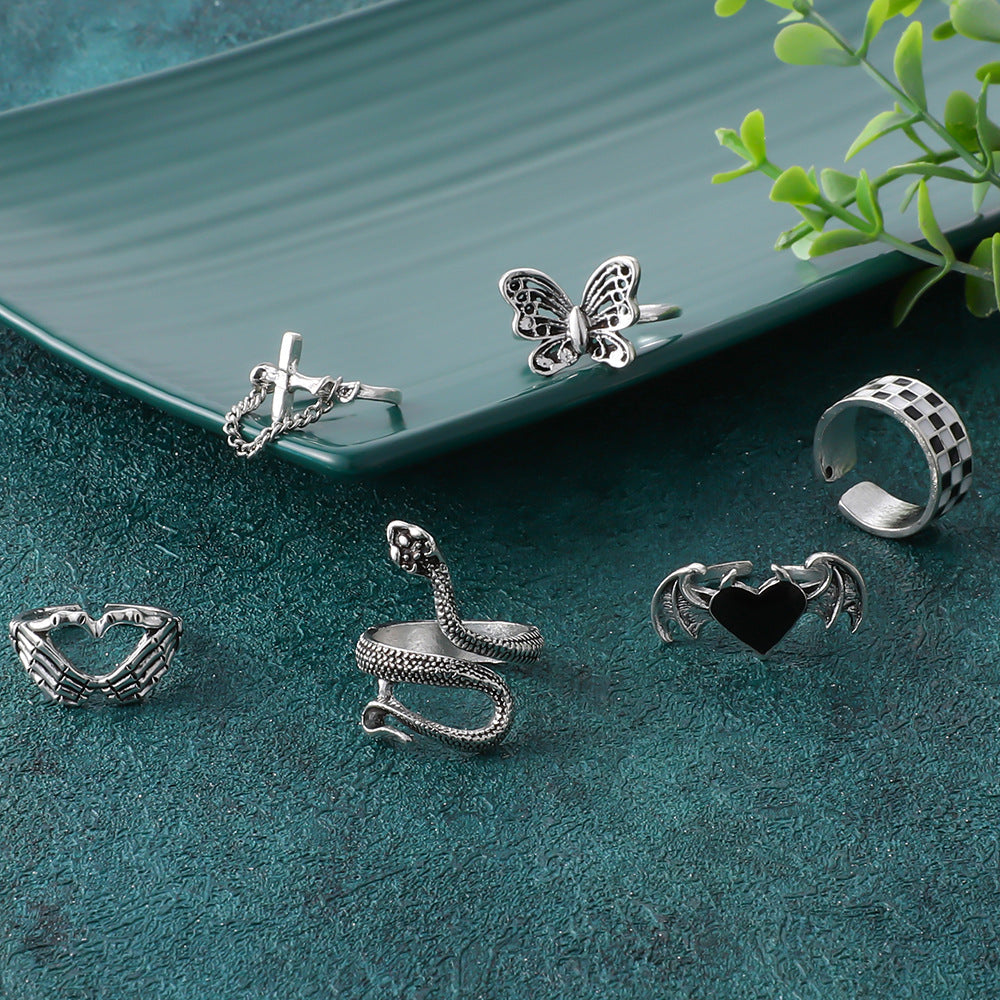 Beautiful Set with Unique Style