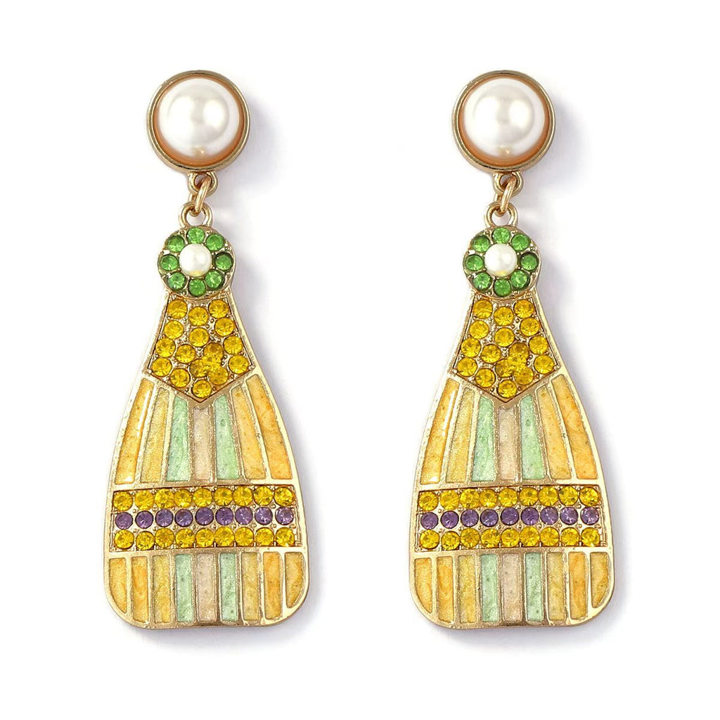 Charming Piece for Any Occasion