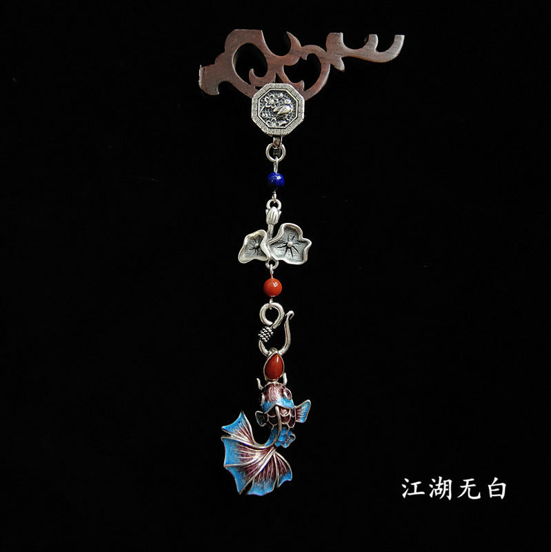 Romantic Silver Pendant for Special Moments