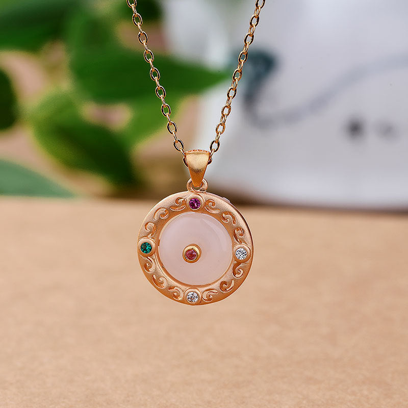 Charming Gold Necklace for Any Occasion