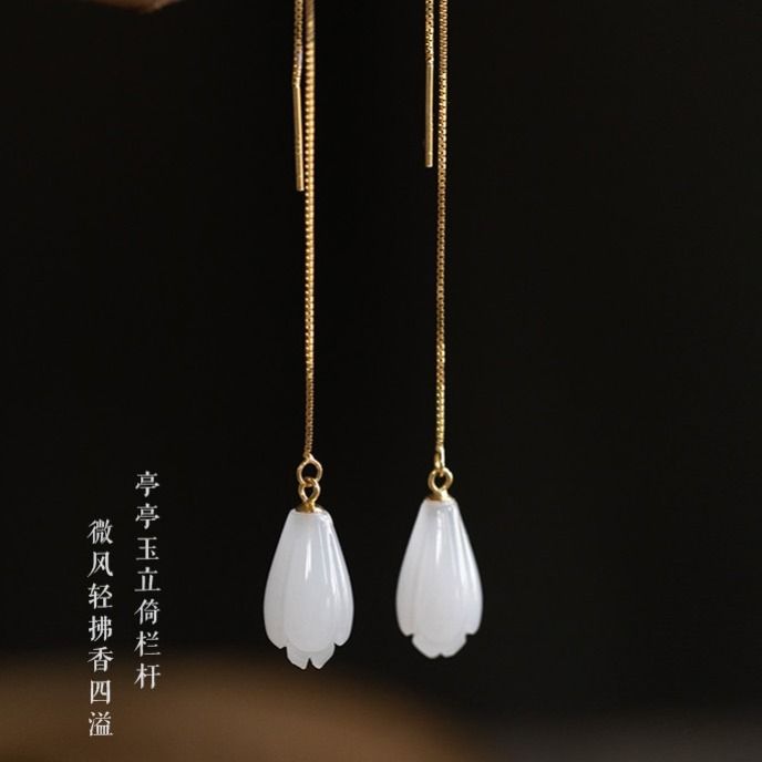 Classic Silver Earring with Timeless Appeal