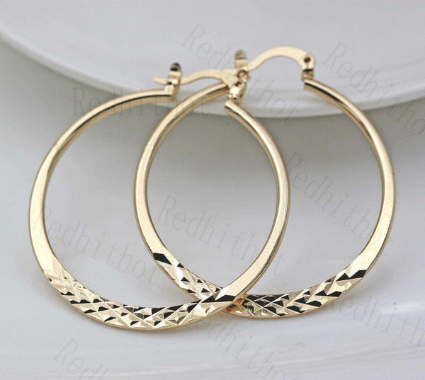 Charming Gold Ring for Any Occasion