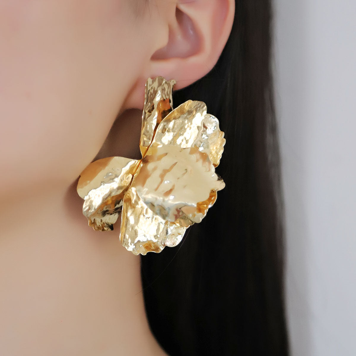 Classic Earring with Timeless Appeal
