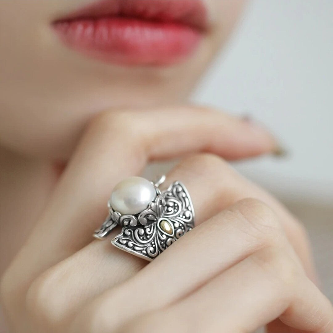 Beautiful Silver Ring with Unique Style