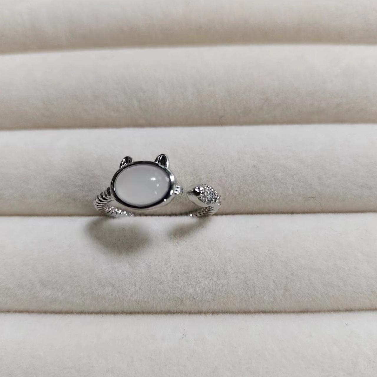 Classic Ring with Timeless Appeal