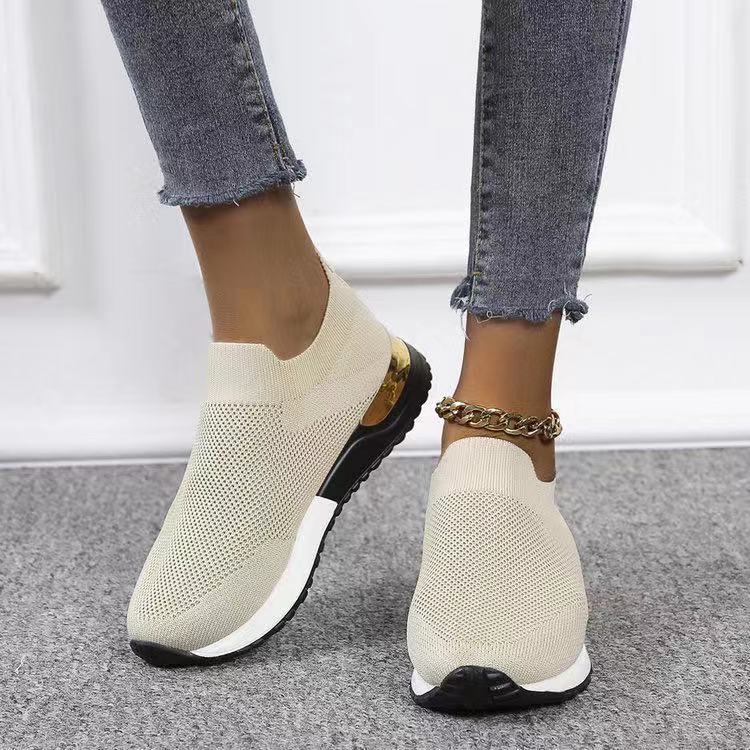 Classic Orthopedic Sneakers with Timeless Style