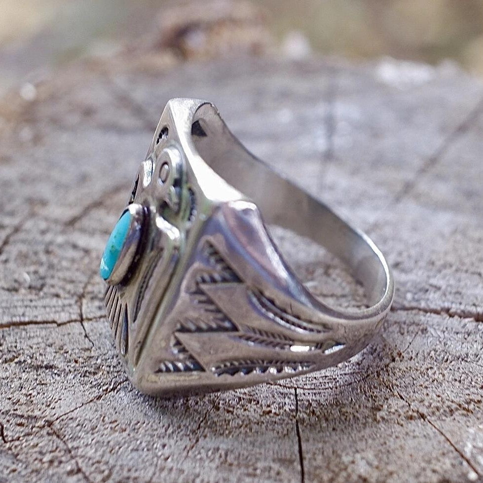 Classic Ring with Timeless Appeal